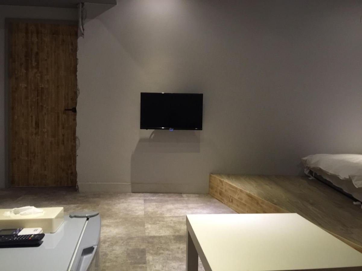 Dream Travel Apartment Taipei Exterior photo
